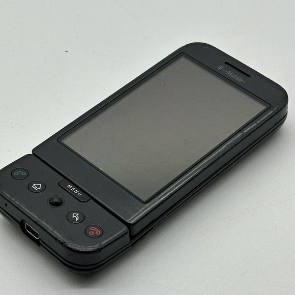 HTC Dream Google G1 (DREA100) (T-Mobile) Smartphone - For Parts- J3856 - Picture 3 of 4